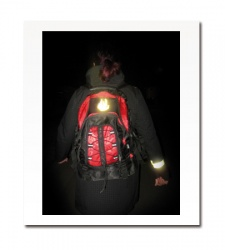 AKCIA   Reflexná samolepka - plamienok biely - balenie 5 ks AKCIA   Reflexná samolepka - plamienok biely - balenie 5 ks